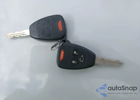 2012 Jeep Liberty Sport z USA, uszkodzony, nr VIN 1C4PJMAK1CW175975